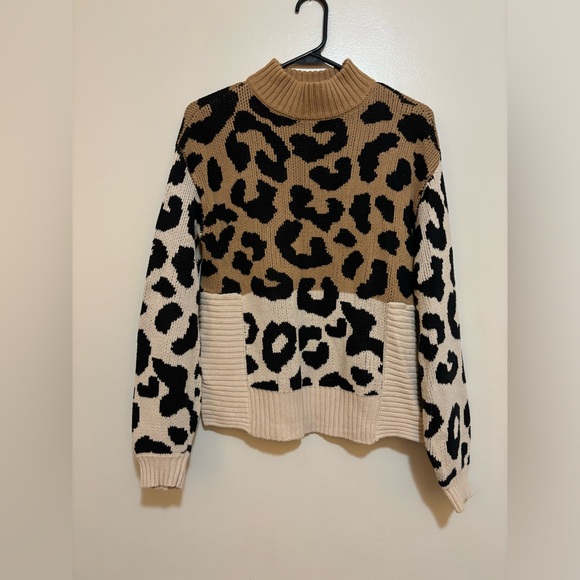 Nine West Cheetah Color Block Turtleneck size S - Picture 1 of 3